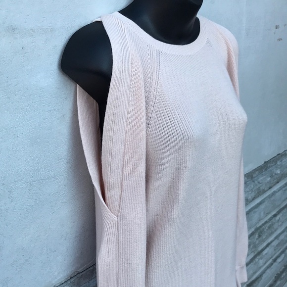 Club Monaco Split Sleeve Sweater - Picture 2 of 10